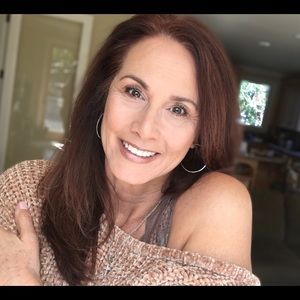 Meet your Posher, Linda